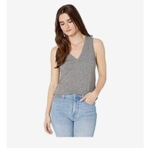 Pair of Madewell whisper cotton tanks grey & black XS